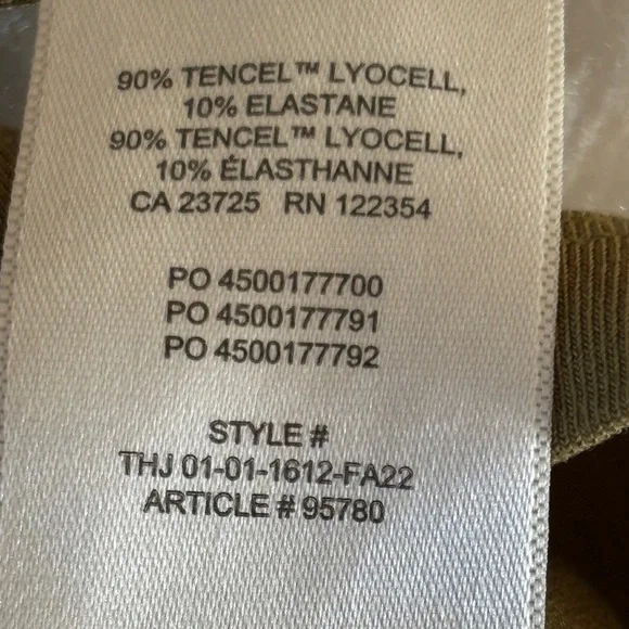 Babaton Sage Long Sleeve Top - Picture 8 of 8